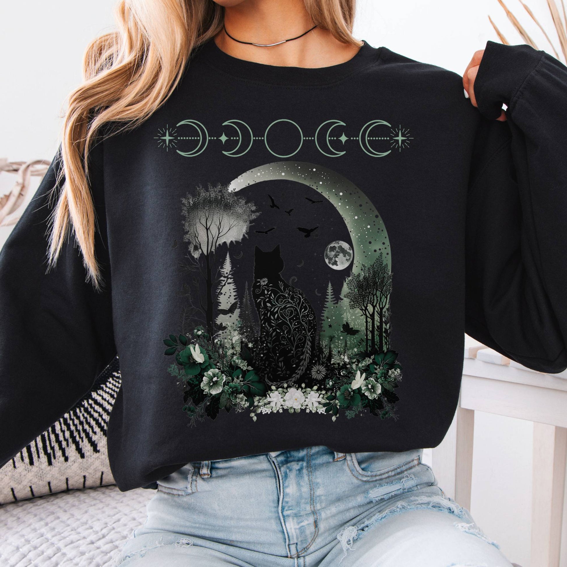Sweatshirt Black / S Mystical Black Cat Sweatshirt The Mystic Eden