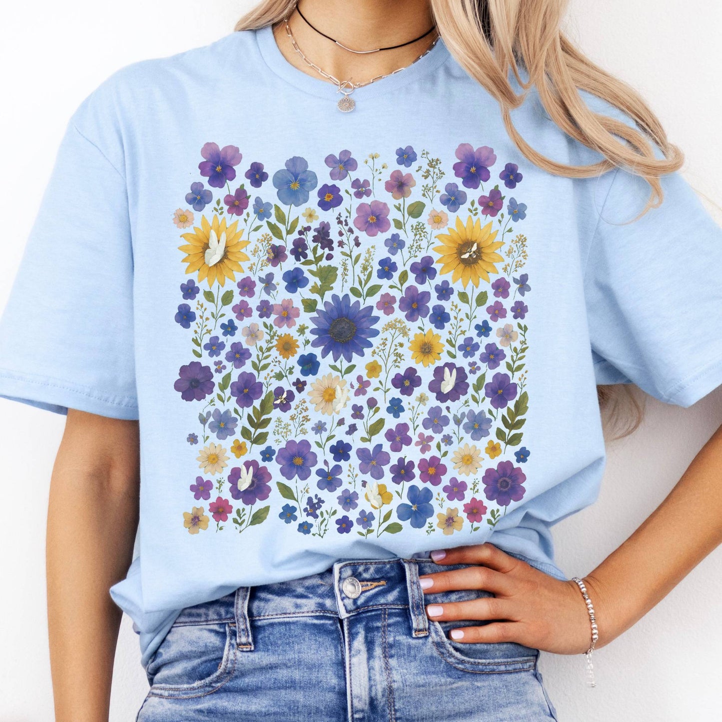 T-Shirt Sunflower Garden Cottagecore T-Shirt The Mystic Eden
