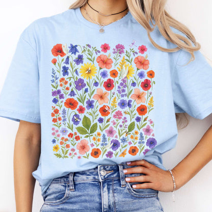 T-Shirt Vibrant Floral Wildflower Cottagecore T-Shirt The Mystic Eden