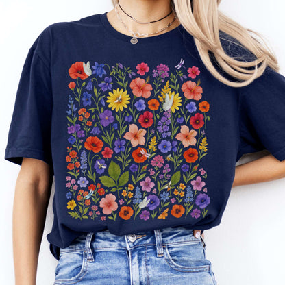 T-Shirt Vibrant Floral Wildflower Cottagecore T-Shirt The Mystic Eden