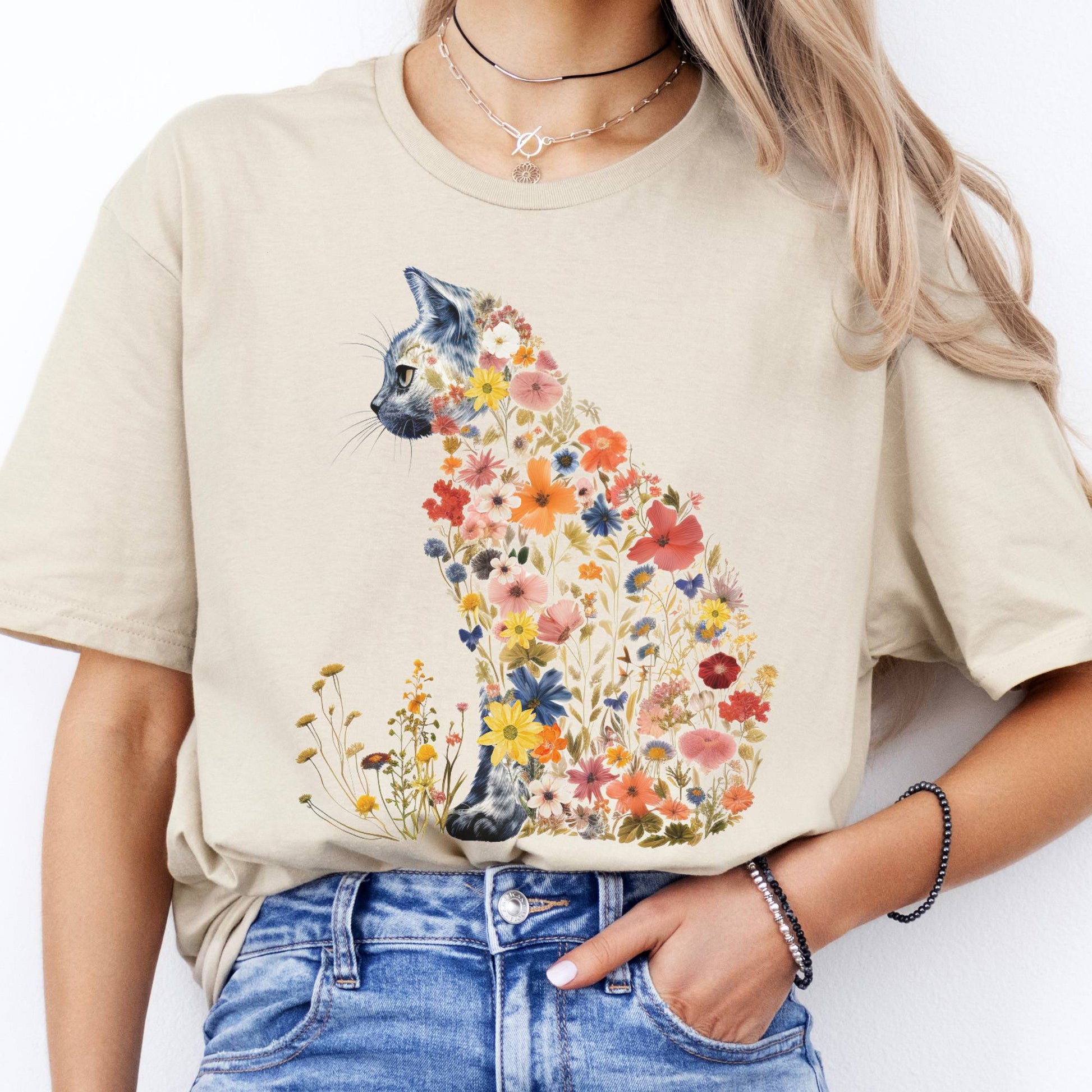 T-Shirts Cottagecore Floral Cat T-Shirt The Mystic Eden