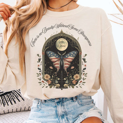 Long-sleeve Ivory / S There Is No Beauty Without Some Strangeness America 250 Long Sleeve The Mystic Eden