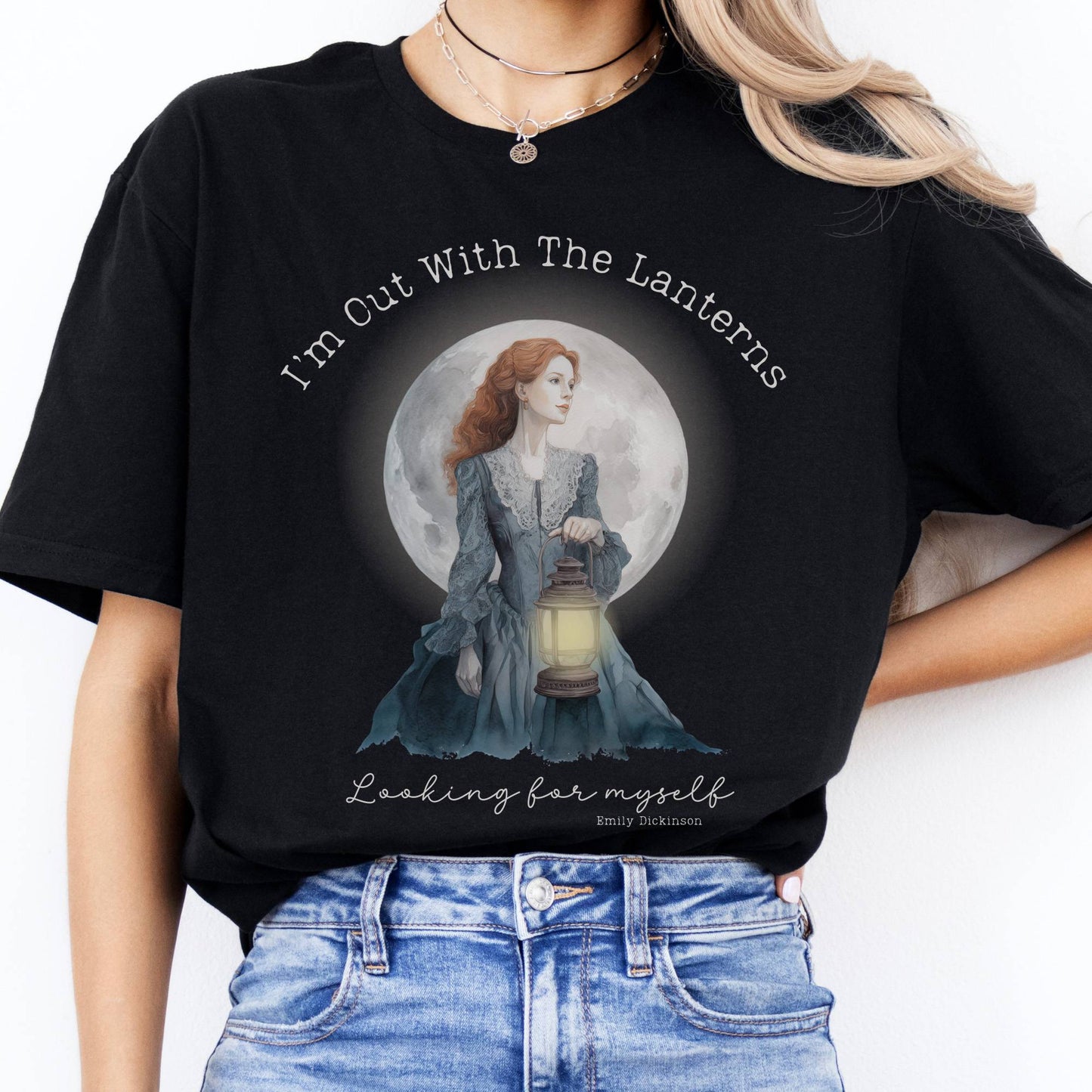 T-Shirt I'm Out With The Lanterns Looking For Myself T-Shirt The Mystic Eden