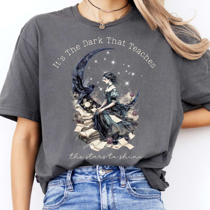 T-Shirt It's the Dark That Teaches the Stars to Shine Poe Inspired  T-Shirt The Mystic Eden