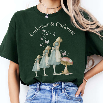 T-Shirt Curiouser and Curiouser Alice T-Shirt The Mystic Eden