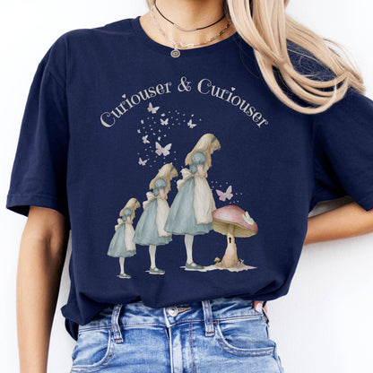 T-Shirt Curiouser and Curiouser Alice T-Shirt The Mystic Eden