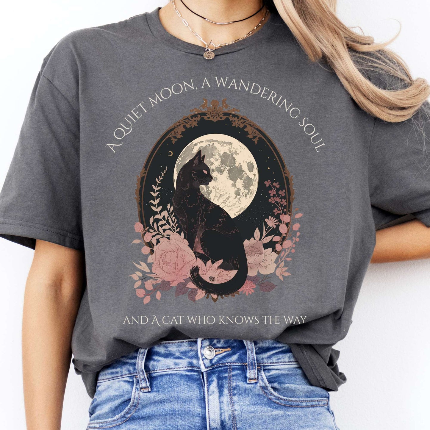 T-Shirt The Cat Who Knows The Way Poetry T-Shirt The Mystic Eden