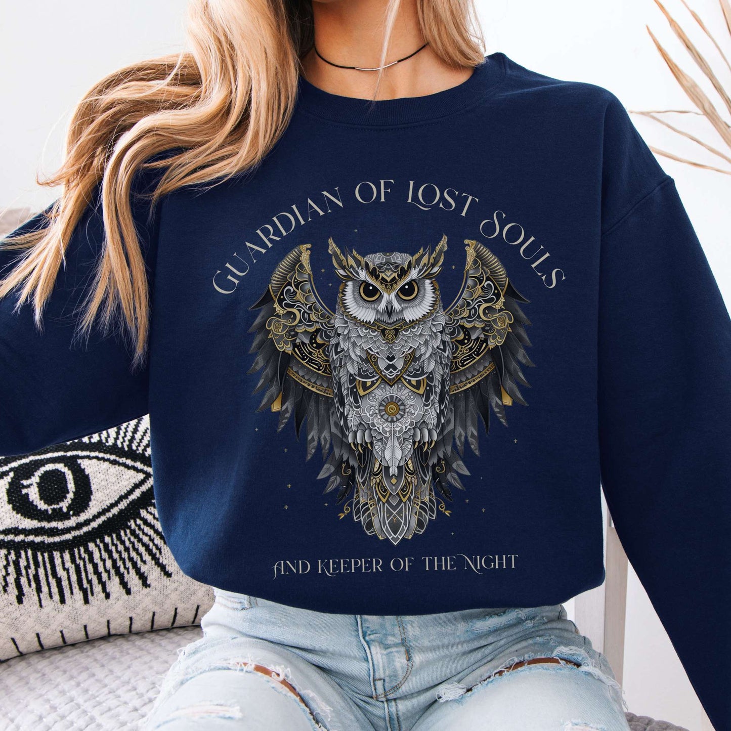 Sweatshirt Guardian of Lost Souls Mythic Owl Sweatshirt The Mystic Eden