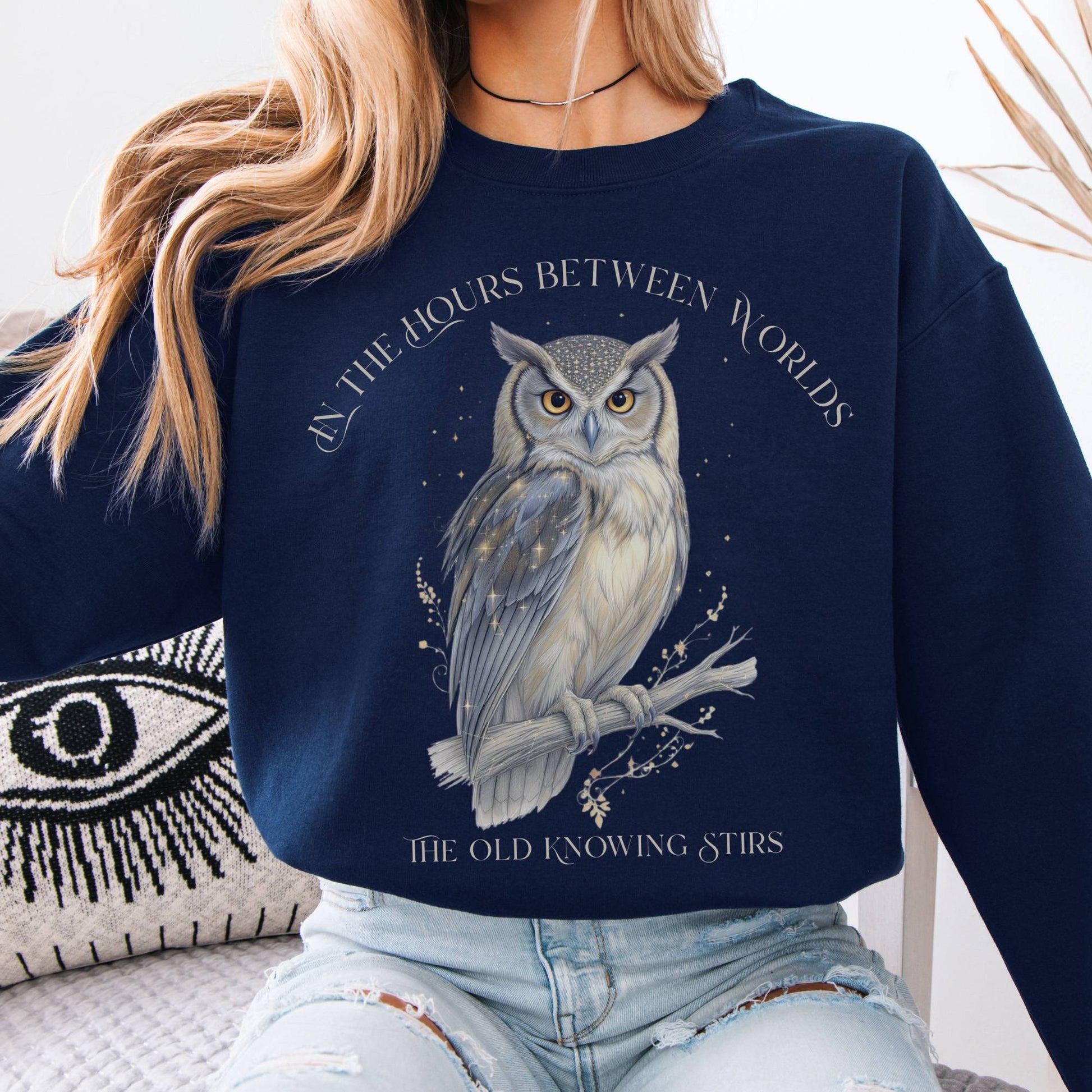Sweatshirt The Old Knowing Stirs Mystical Owl Sweatshirt The Mystic Eden