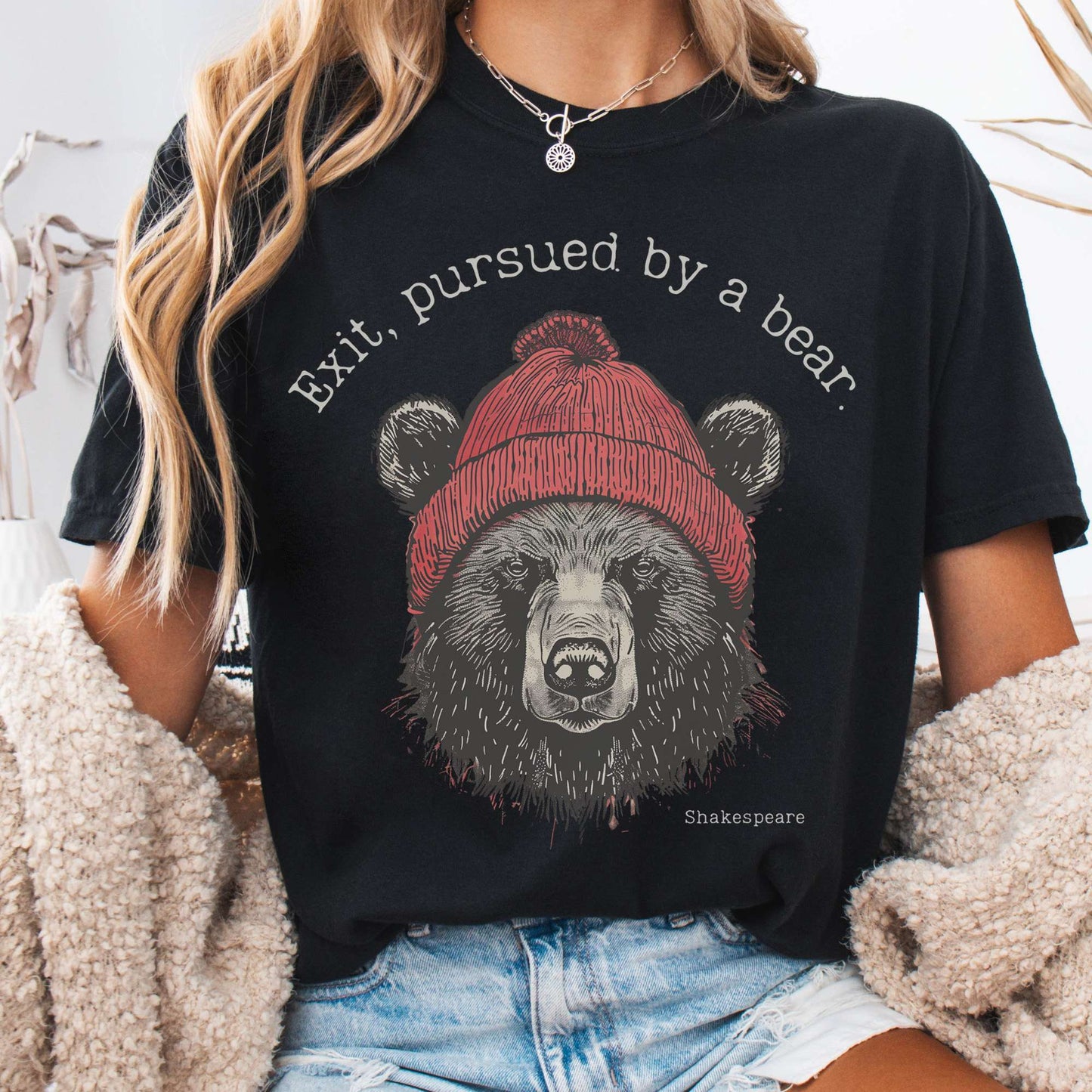 T-Shirt Black / S Exit, Pursued by a Bear Shakespeare T-Shirt The Mystic Eden