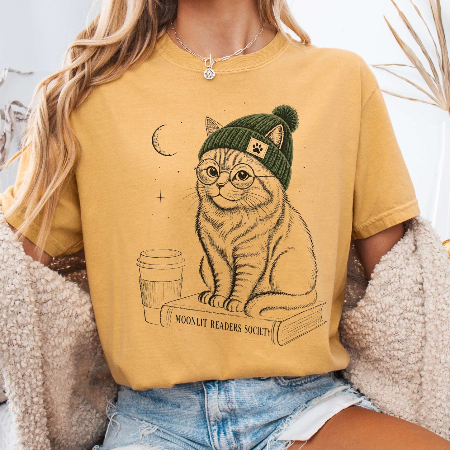T-Shirt Mustard / S Moonlit Readers Society Cat T-Shirt The Mystic Eden