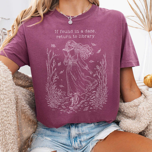 T-Shirt Berry / S If Found in a Daze, Return to Library T-Shirt The Mystic Eden