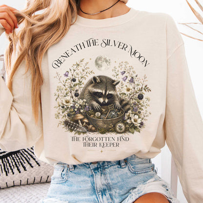 Long-sleeve Ivory / S Beneath the Silver Moon Raccoon Sleeve The Mystic Eden