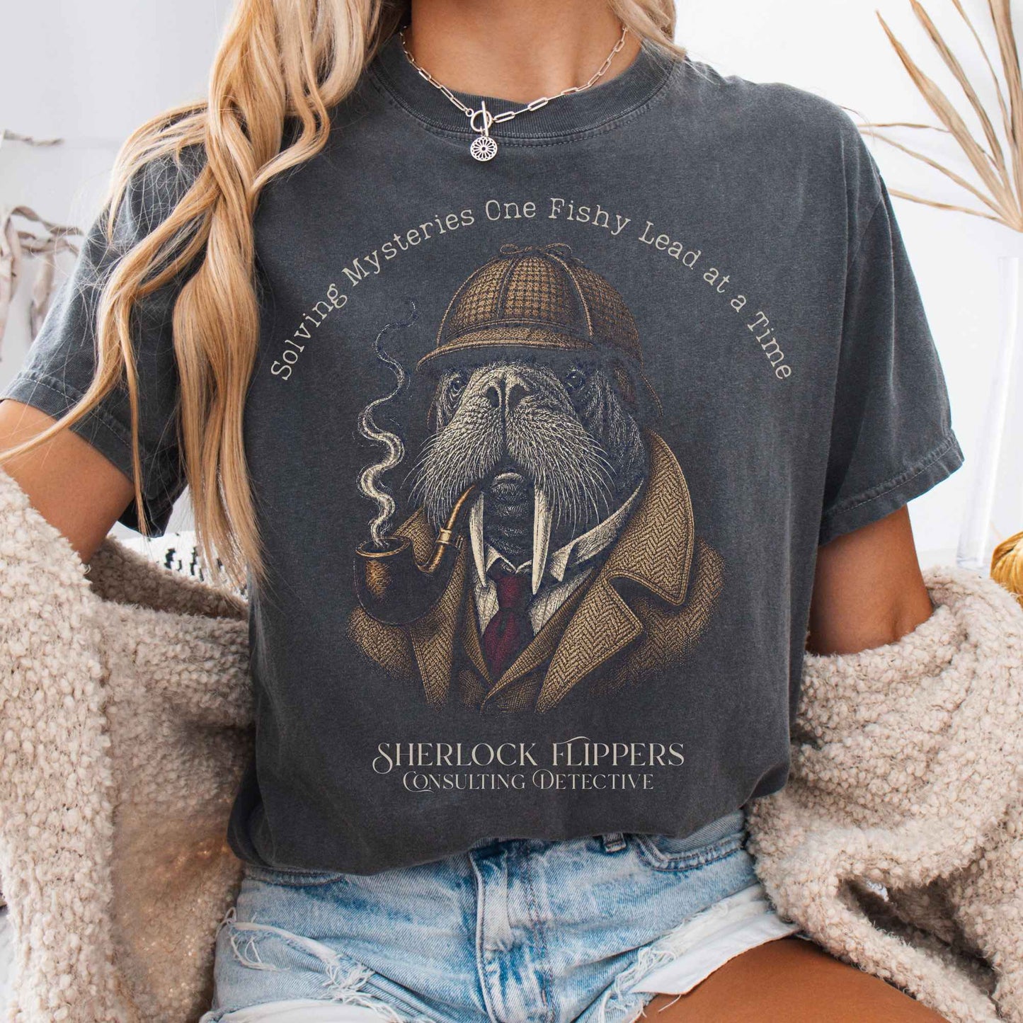 T-Shirt Pepper / S Sherlock Flippers: Consulting Detective T-Shirt The Mystic Eden
