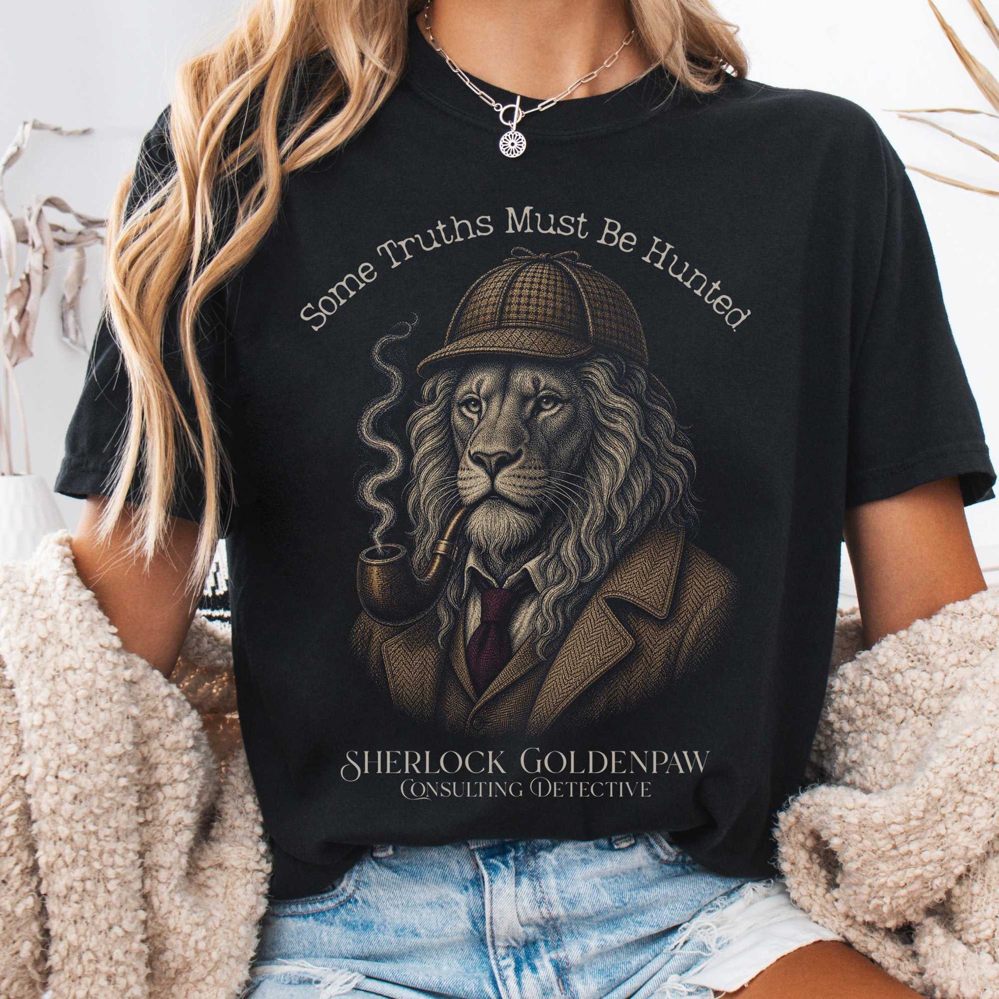 T-Shirt Black / S Sherlock Goldenpaw Consulting Detective T-Shirt The Mystic Eden