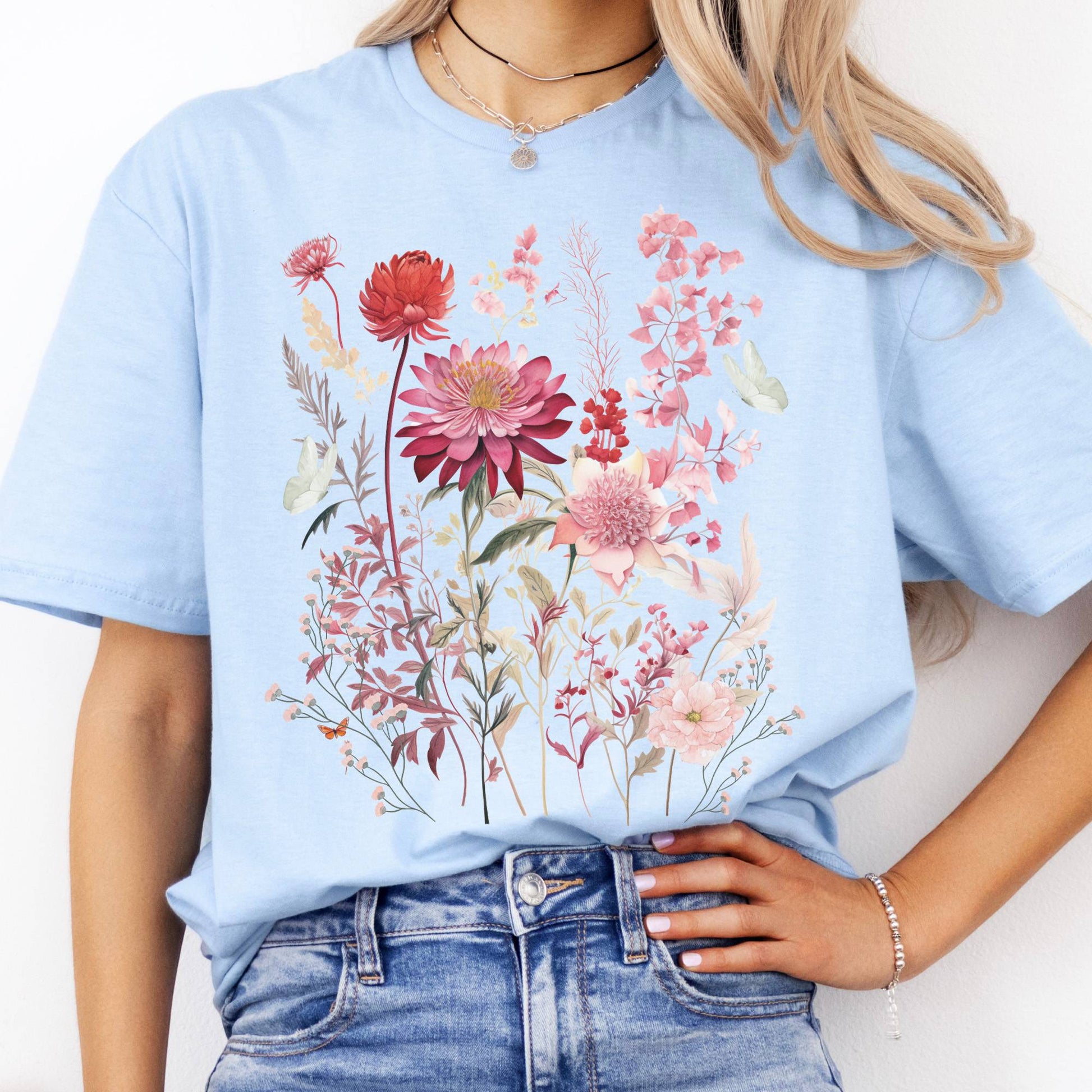 T-Shirt Pink Wildflower and Butterflies Cottagecore T-Shirt The Mystic Eden