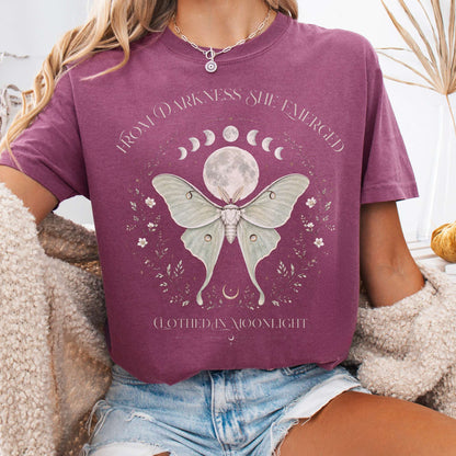 T-Shirt Berry / S From Darkness She Emerged Clothed in Moonlight T-Shirt The Mystic Eden