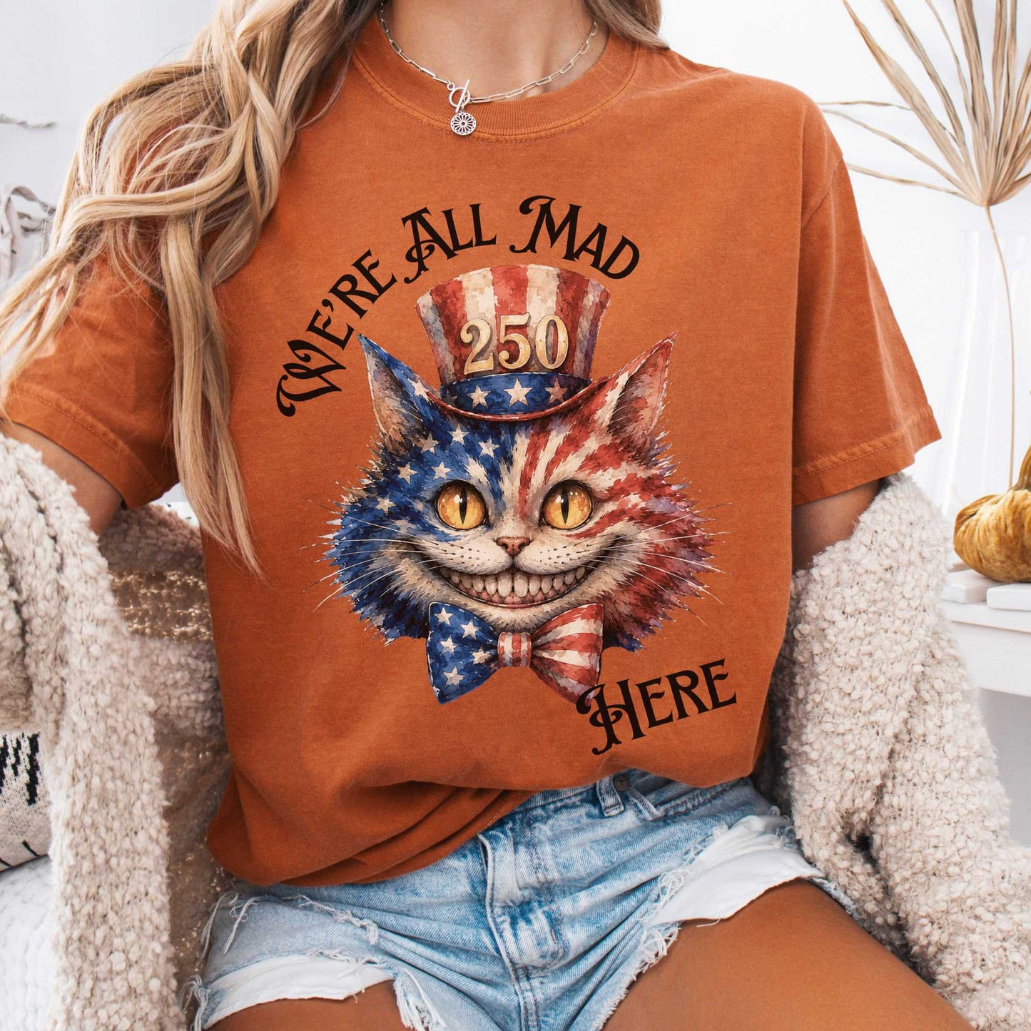 T-Shirt Yam / S We're All Mad Here America 250 Cheshire Cat T-Shirt The Mystic Eden