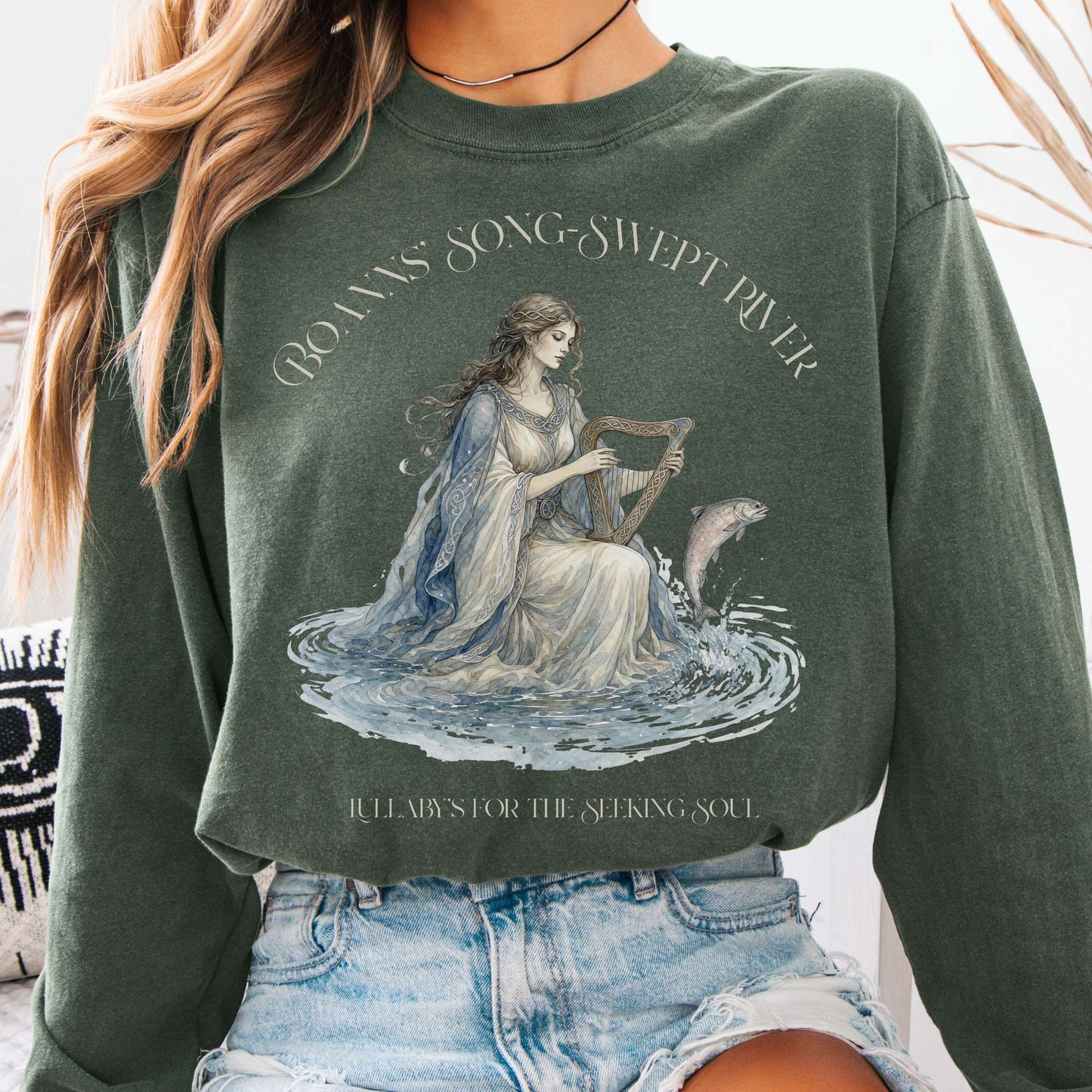 Long-sleeve Hemp / S Boann's Song-Swept River Celtic Mythology Long Sleeve The Mystic Eden