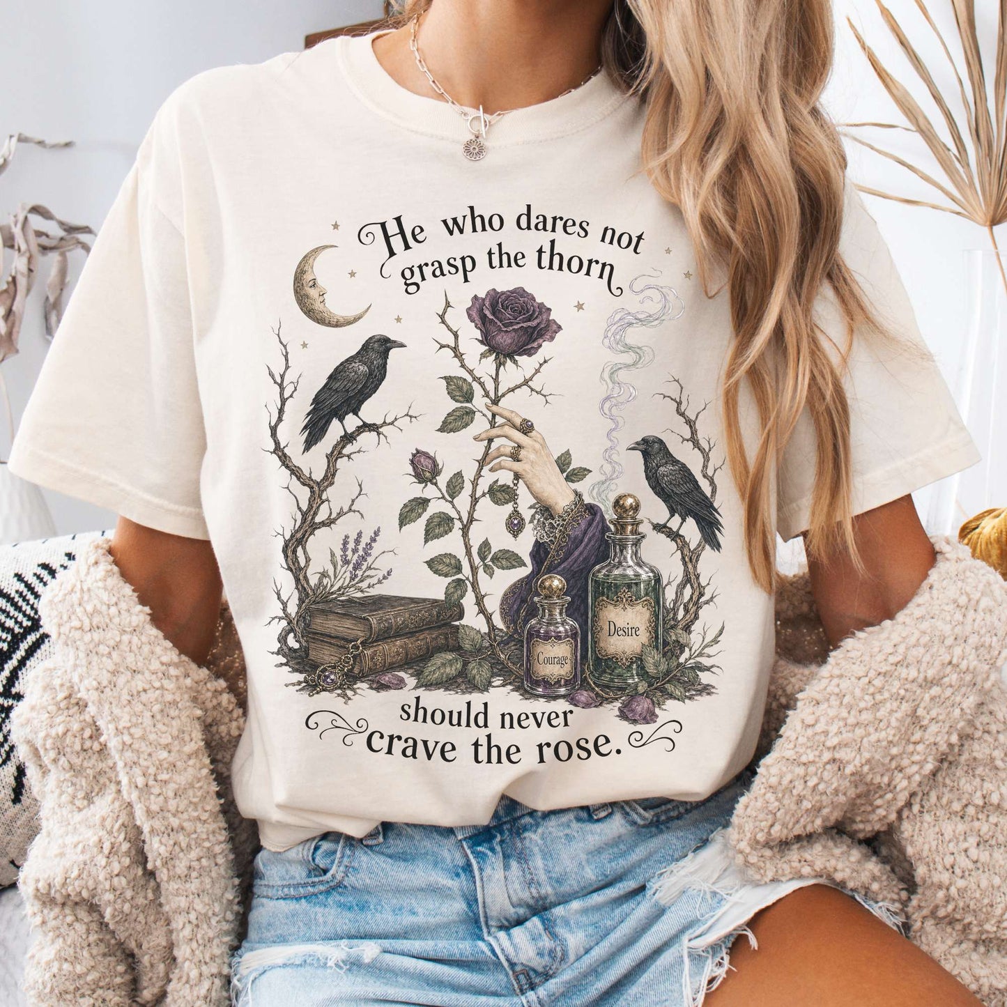 T-Shirt Ivory / S He Who Dares Not Grasp the Thorn Anne Brontë Literary T-Shirt The Mystic Eden