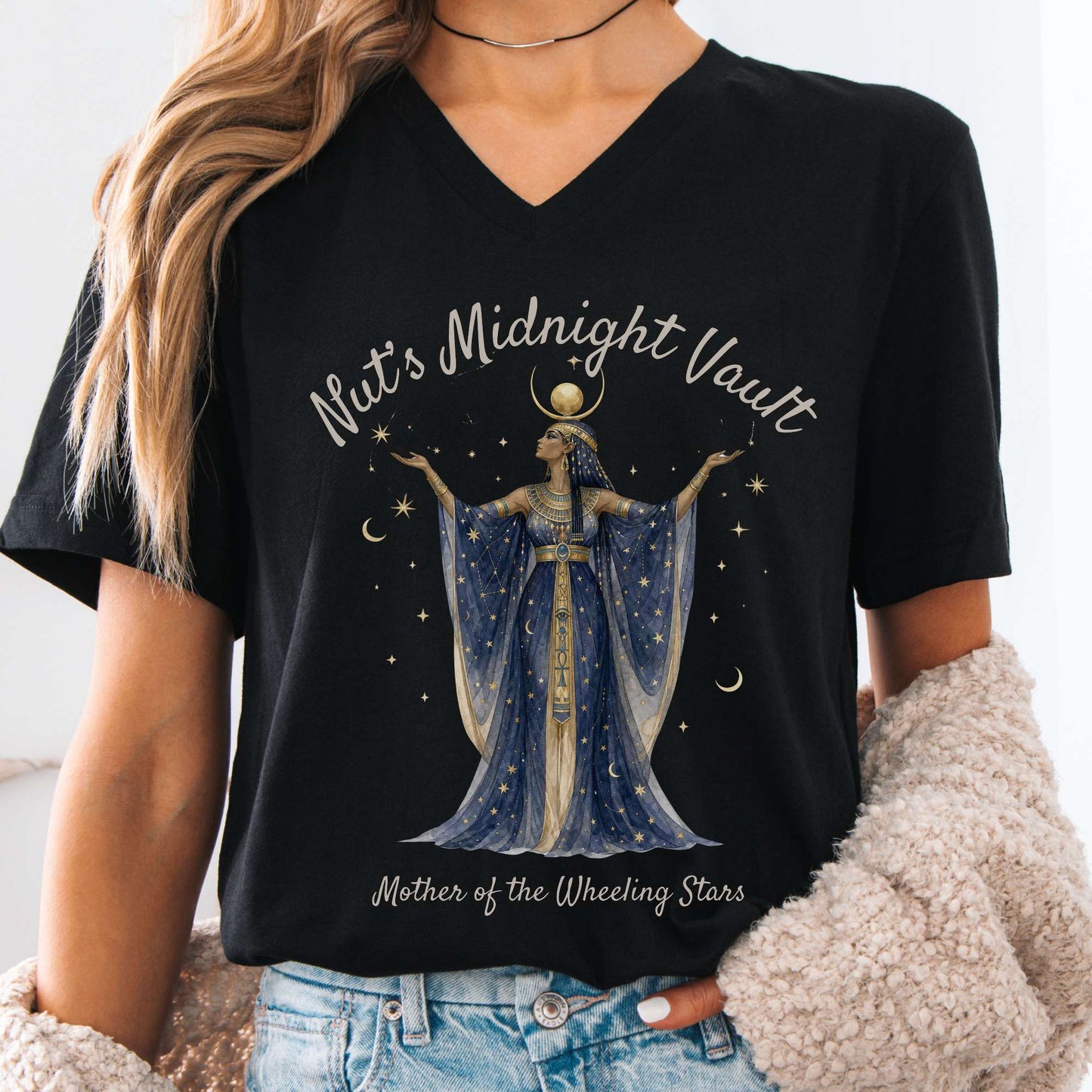 V-neck Black / S Design 353 V-neck The Mystic Eden