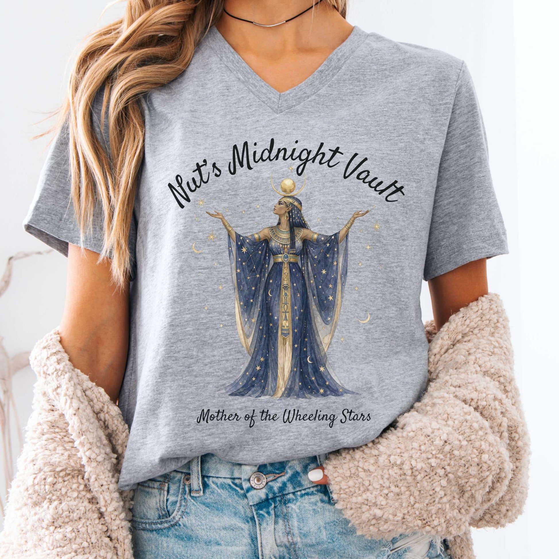 V-neck Athletic Heather / S Design 353 V-neck The Mystic Eden