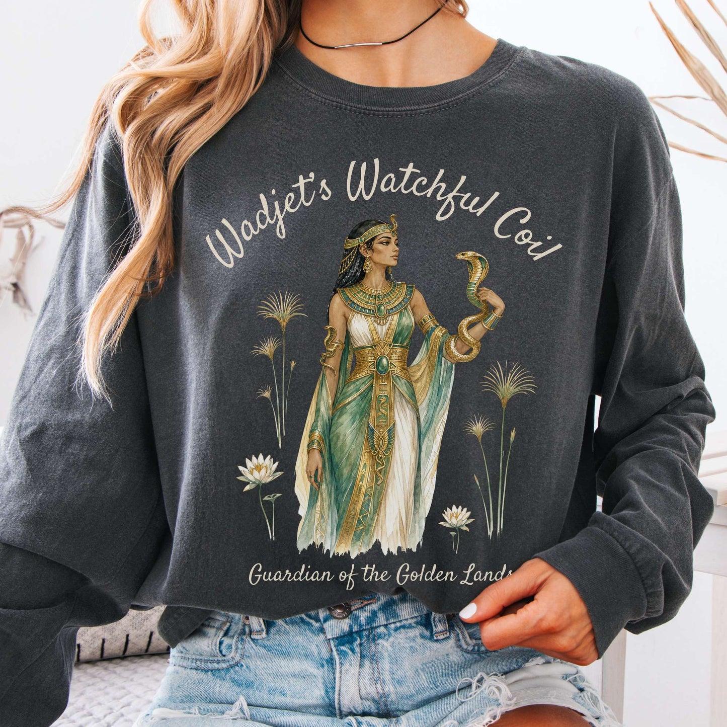 Long-sleeve Pepper / S Wadjet's Watchful Coil Egyptian Mythology Long Sleeve The Mystic Eden