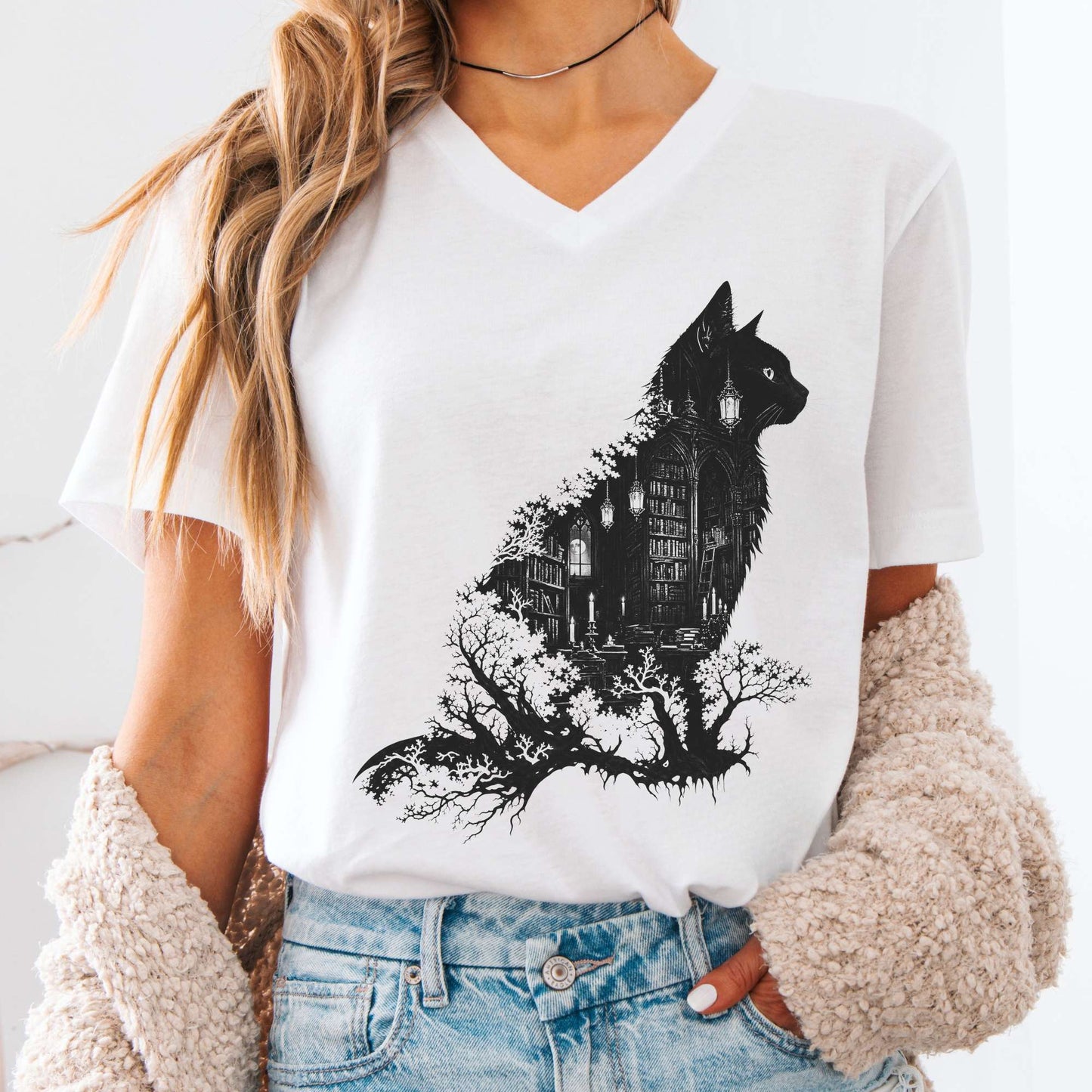 V-neck White / S The Cat and the Library Literary V-Neck The Mystic Eden