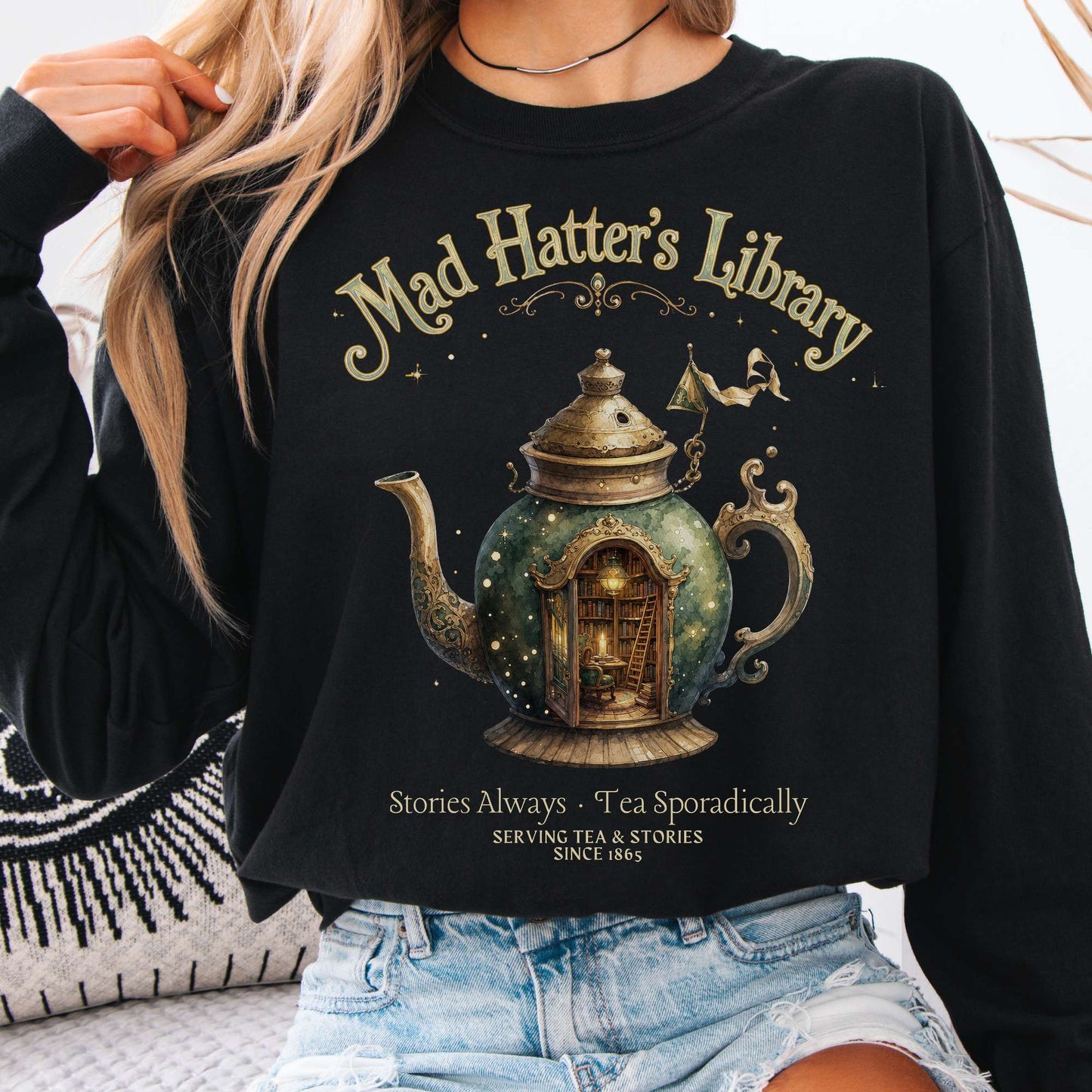 Long-sleeve Black / S Mad Hatter's Library Lewis Carroll Literary Long Sleeve The Mystic Eden