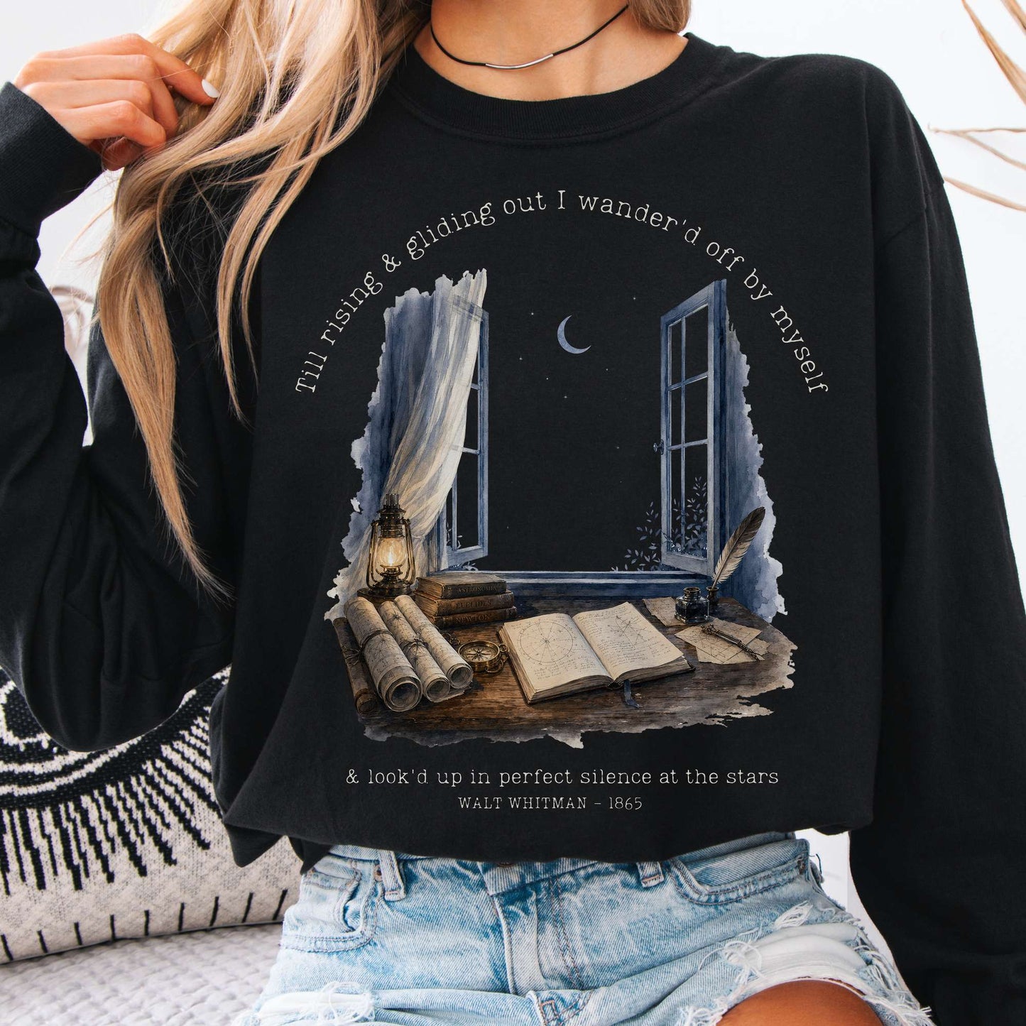 Long-sleeve Black / S Looked Up At The Stars Walt Whitman Literary Long Sleeve The Mystic Eden