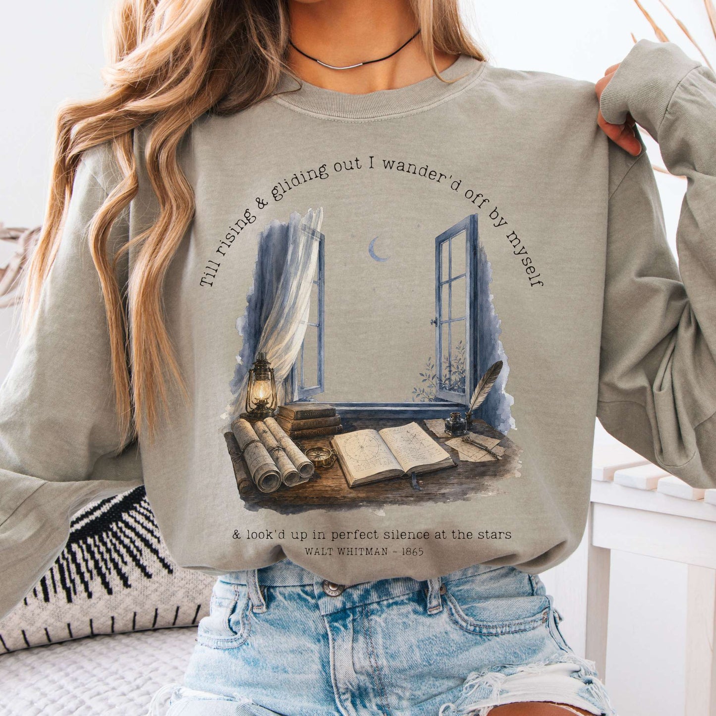 Long-sleeve Sandstone / S Looked Up At The Stars Walt Whitman Literary Long Sleeve The Mystic Eden