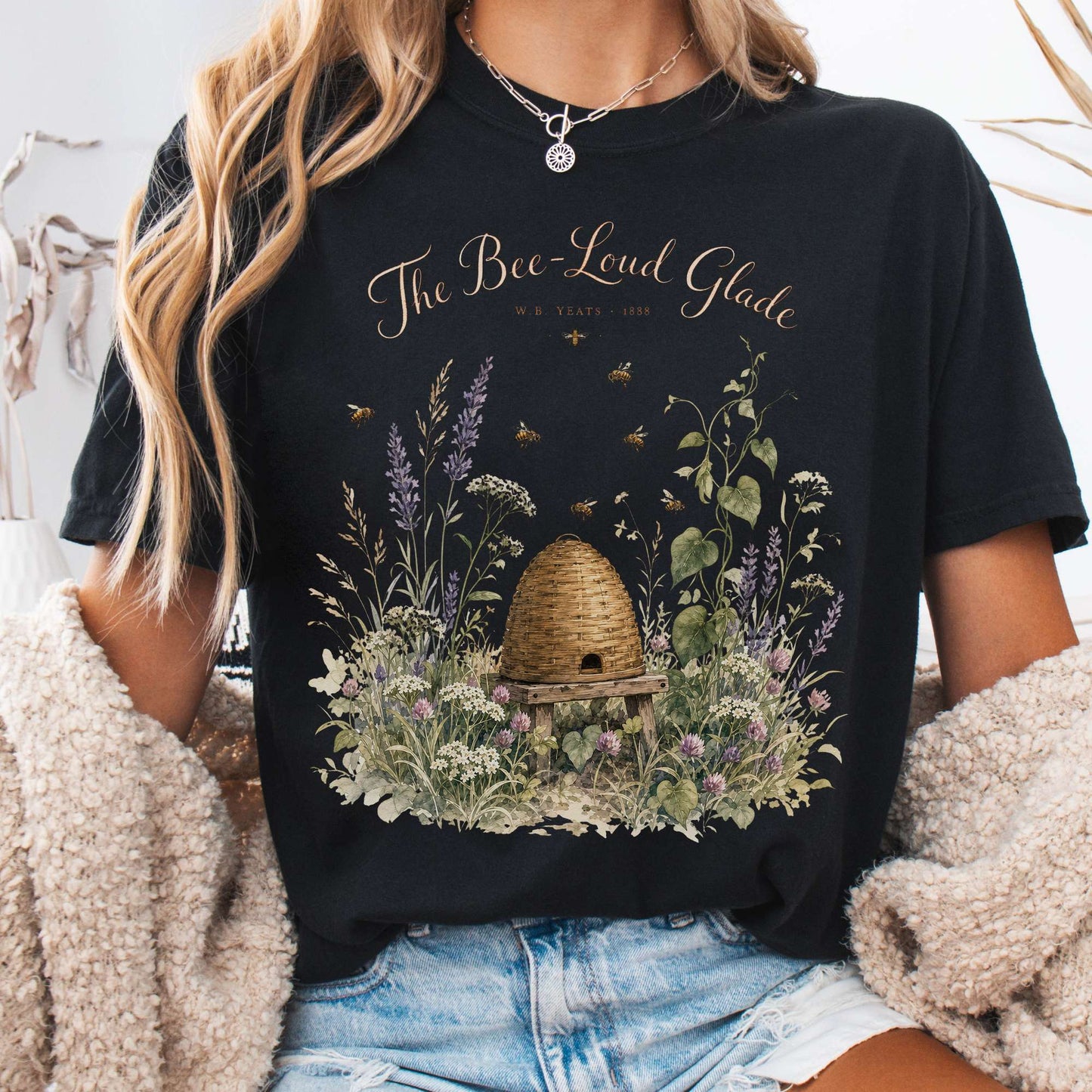 The Bee-Loud Glade W.B. Yeats Literary T-Shirt