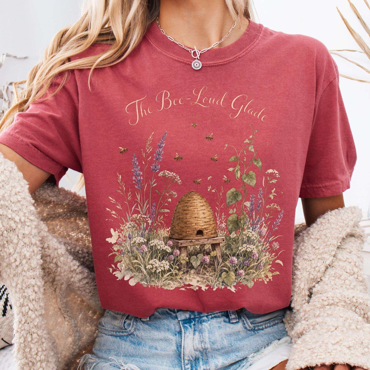 The Bee-Loud Glade W.B. Yeats Literary T-Shirt