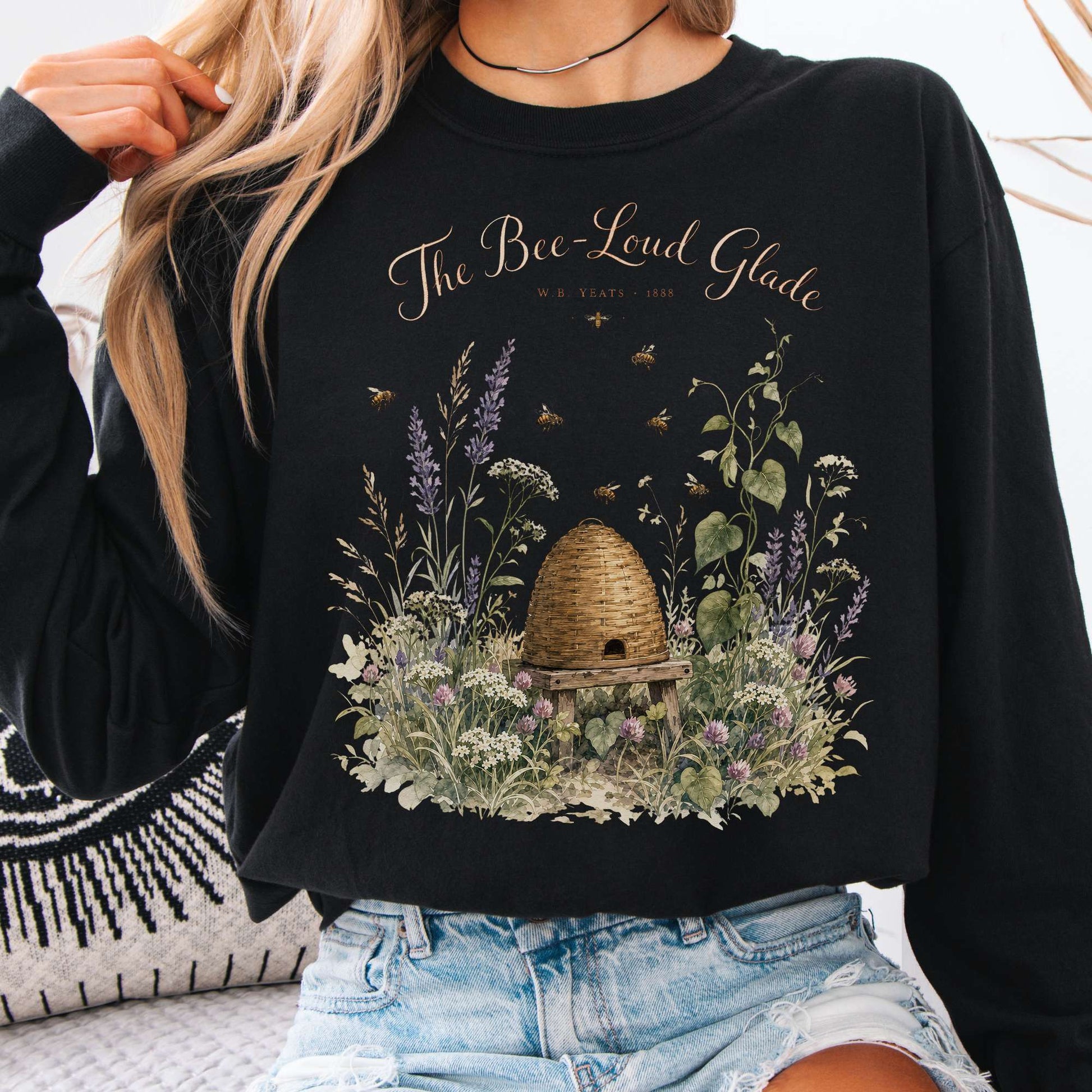 Long-sleeve Black / S The Bee-Loud Glade W.B. Yeats Literary Long Sleeve The Mystic Eden