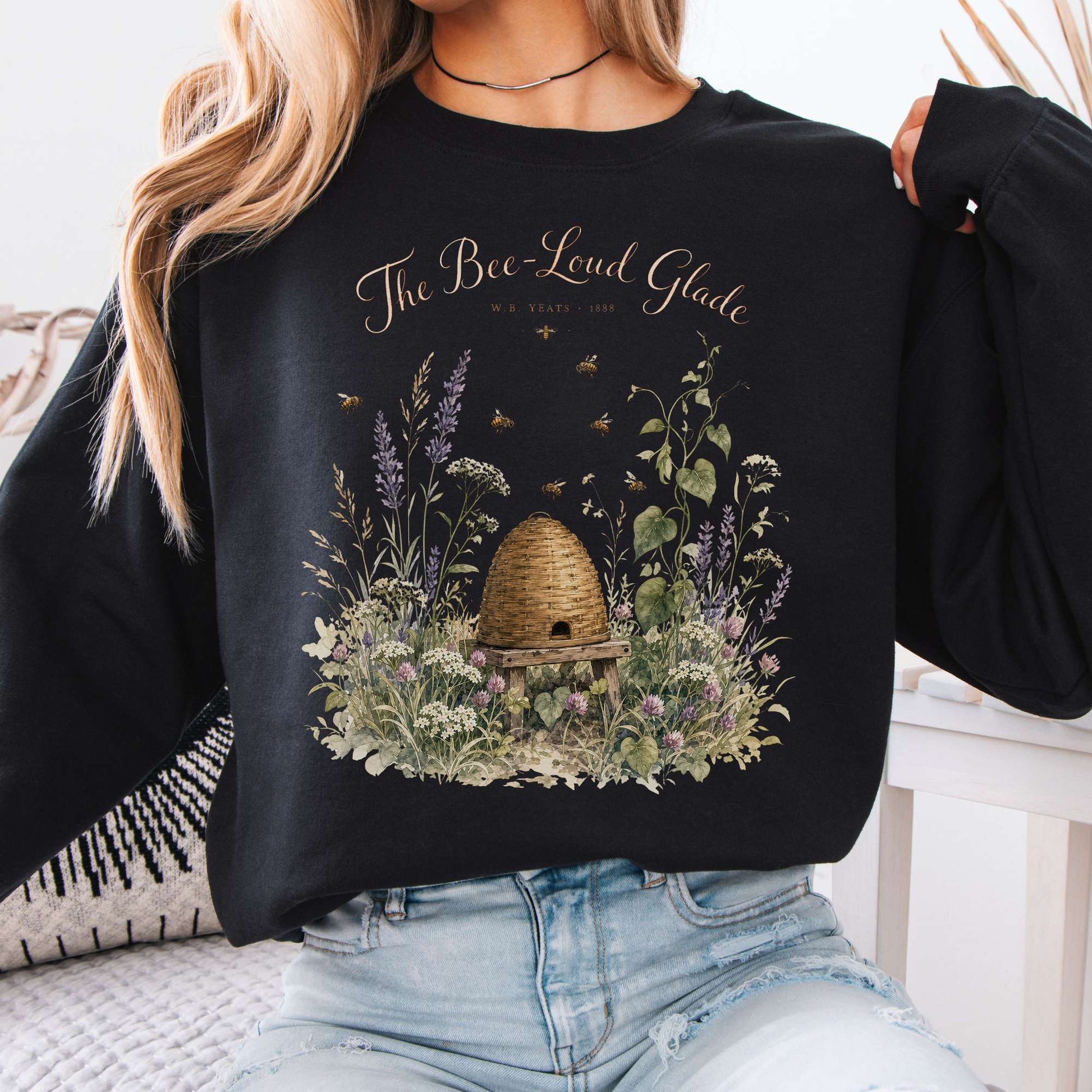 Sweatshirt Black / S The Bee-Loud Glade W.B. Yeats Literary Crewneck Sweatshirt The Mystic Eden