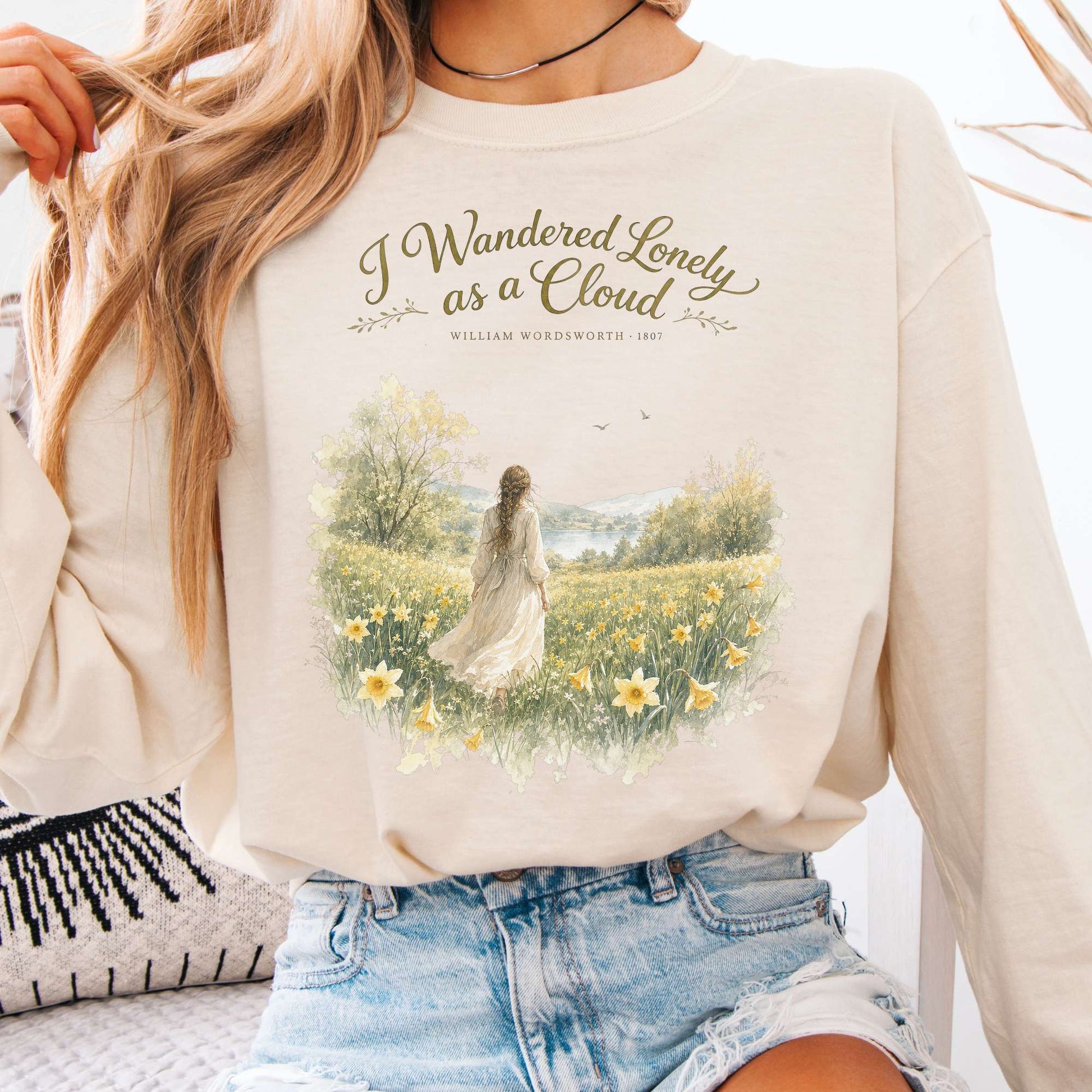 Long-sleeve Ivory / S I Wandered Lonely as a Cloud Wordsworth Literary Long Sleeve The Mystic Eden