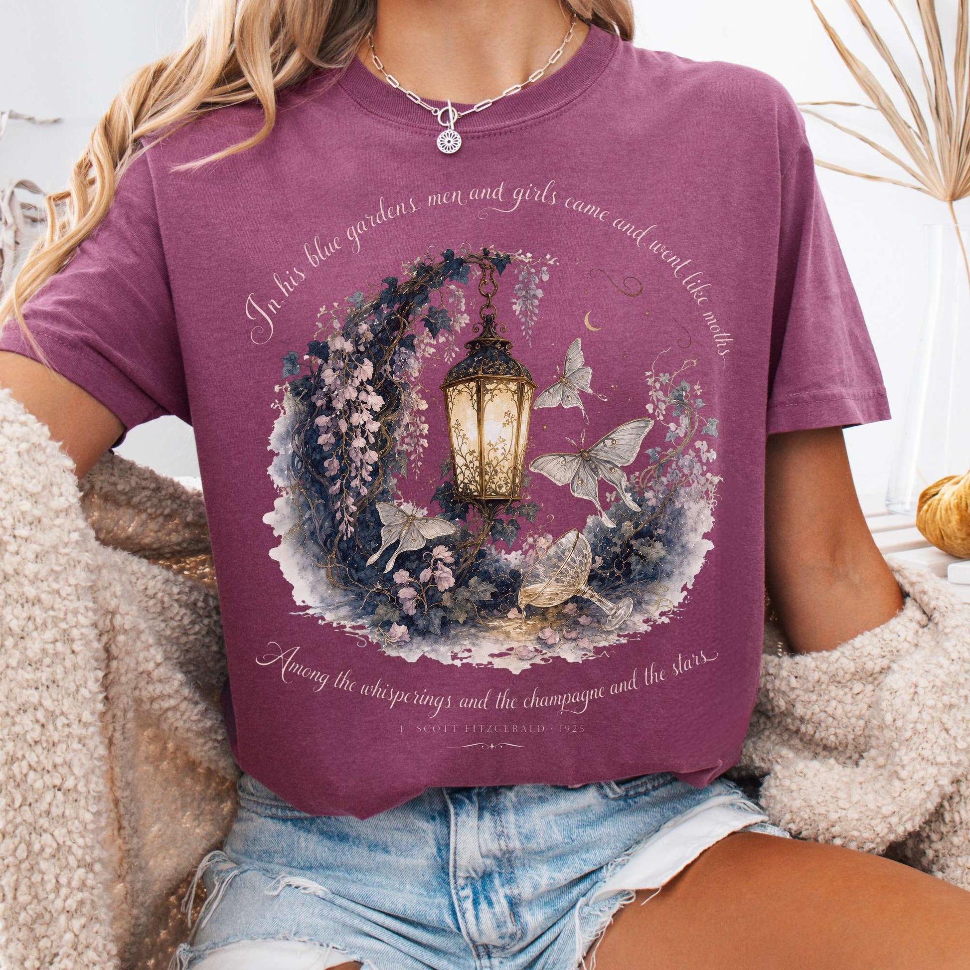 T-Shirt Berry / S In His Blue Gardens The Great Gatsby Literary T-Shirt The Mystic Eden
