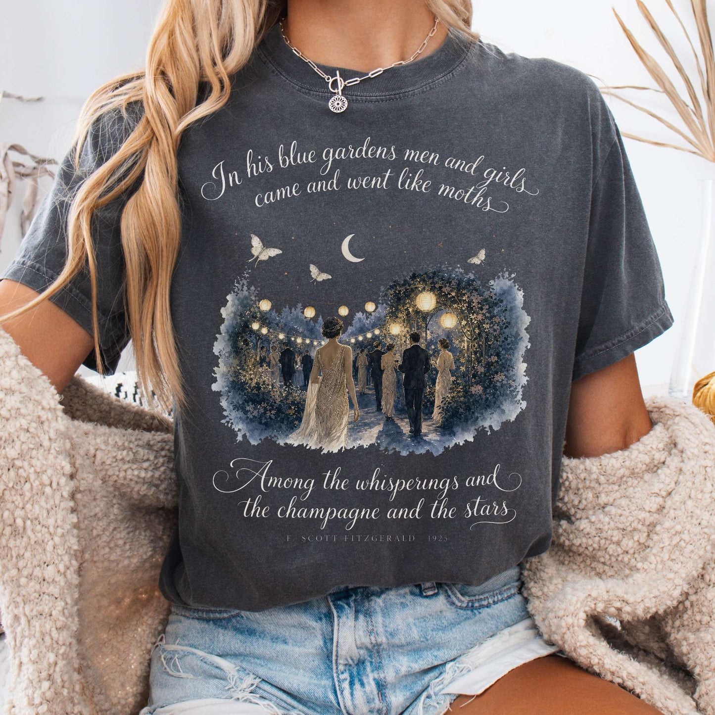 T-Shirt Pepper / S Among the Whisperings The Great Gatsby Fitzgerald Literary T-Shirt The Mystic Eden