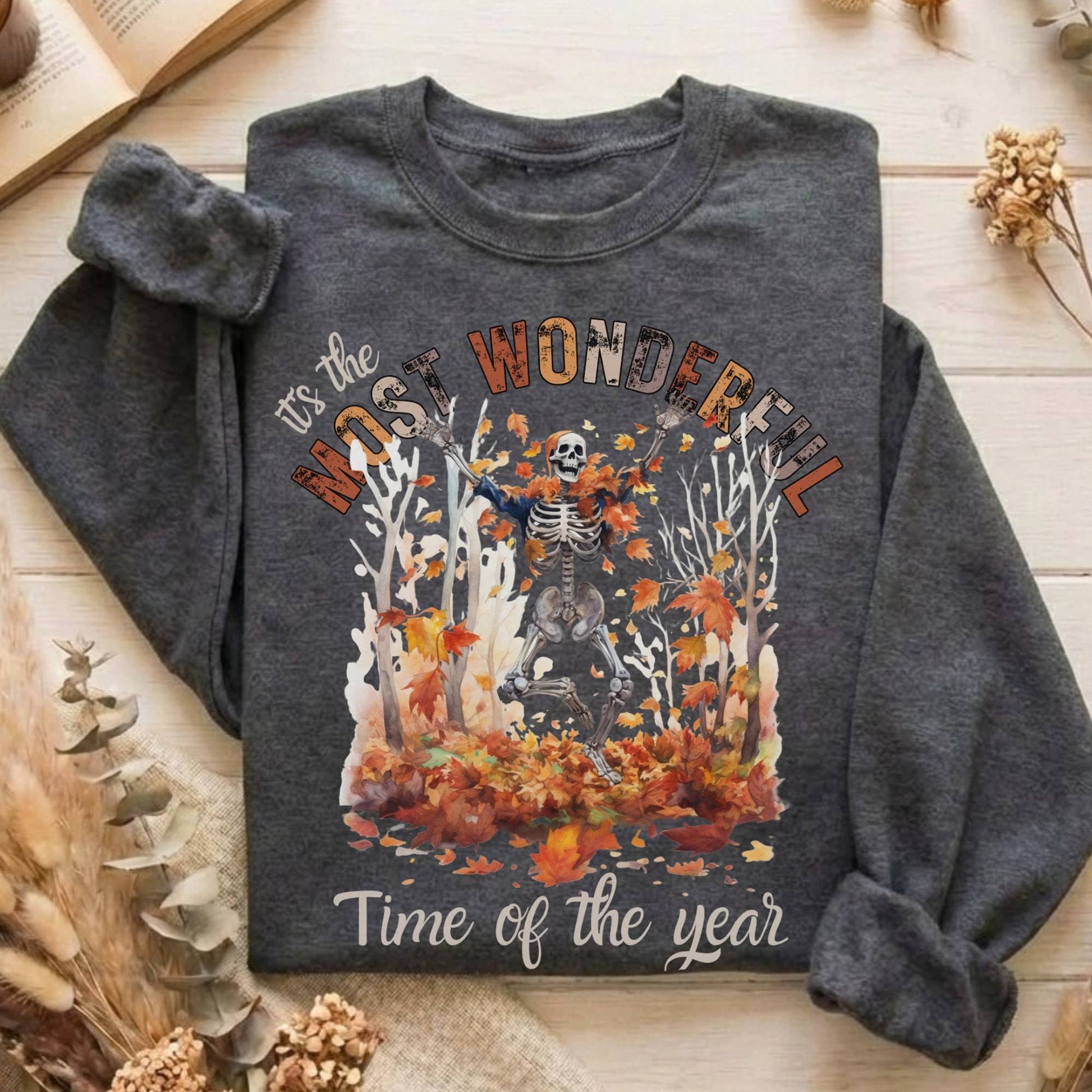Sweatshirt Dark Heather / S Design 53 Sweatshirt The Mystic Eden