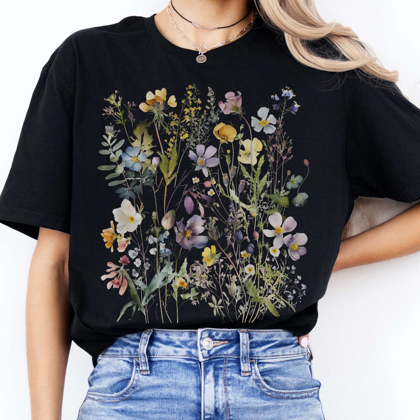 T-Shirts Spring Wildflowers Cottagecore T-Shirt The Mystic Eden