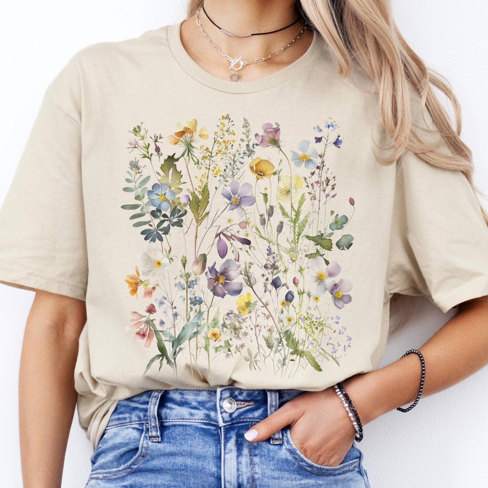 T-Shirts Spring Wildflowers Cottagecore T-Shirt The Mystic Eden