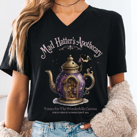 V-neck Black / S Design 381 V-neck The Mystic Eden