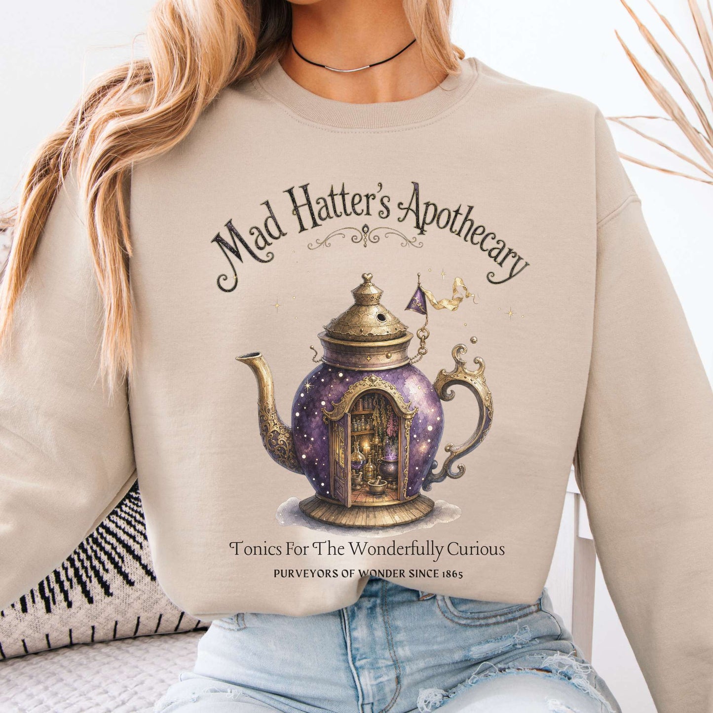 Sweatshirt Sand / S Design 381 Crewneck Sweatshirt The Mystic Eden