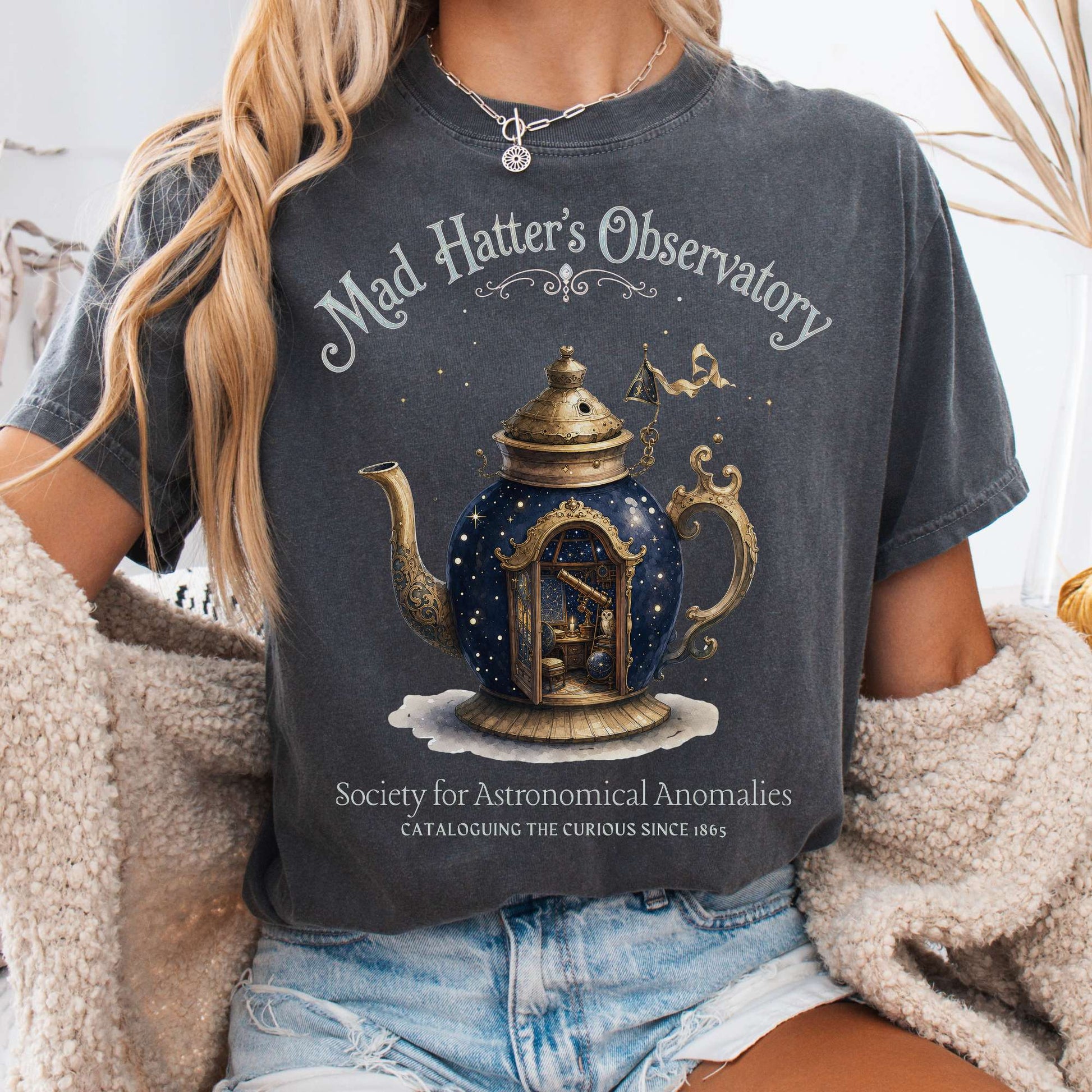 T-Shirt Pepper / S Mad Hatter's Observatory Lewis Carroll Literary T-Shirt The Mystic Eden