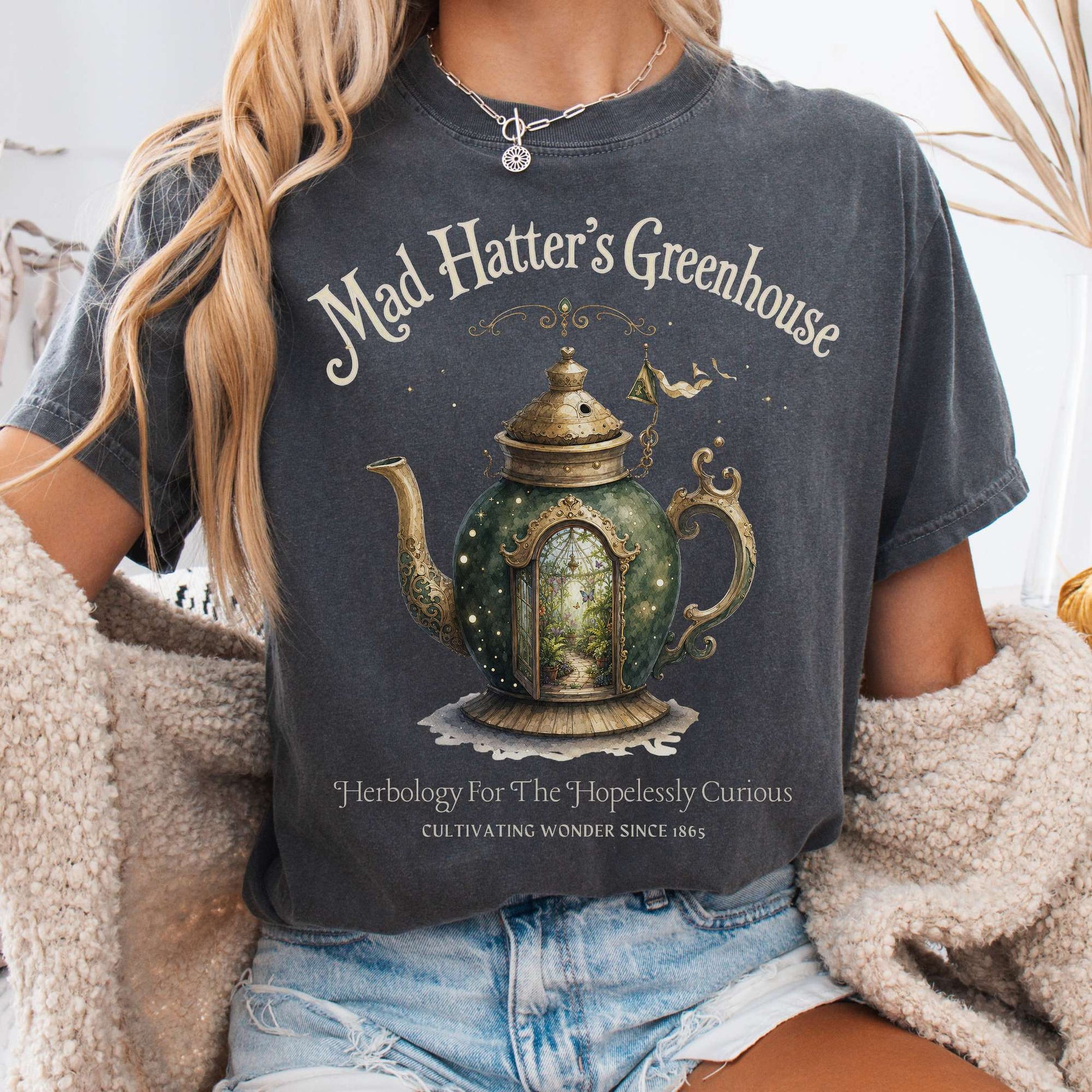 T-Shirt Pepper / S Mad Hatter's Greenhouse Lewis Carroll Literary T-Shirt The Mystic Eden