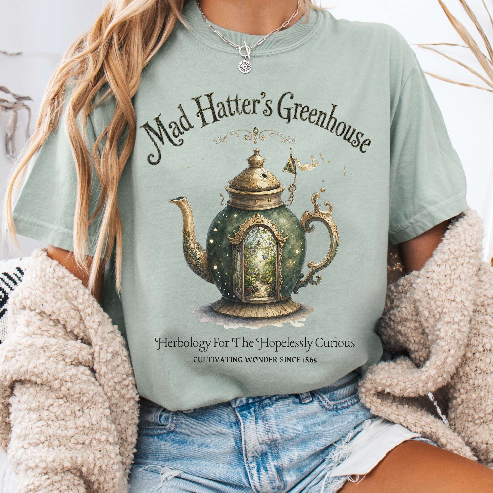 T-Shirt Bay / S Mad Hatter's Greenhouse Lewis Carroll Literary T-Shirt The Mystic Eden