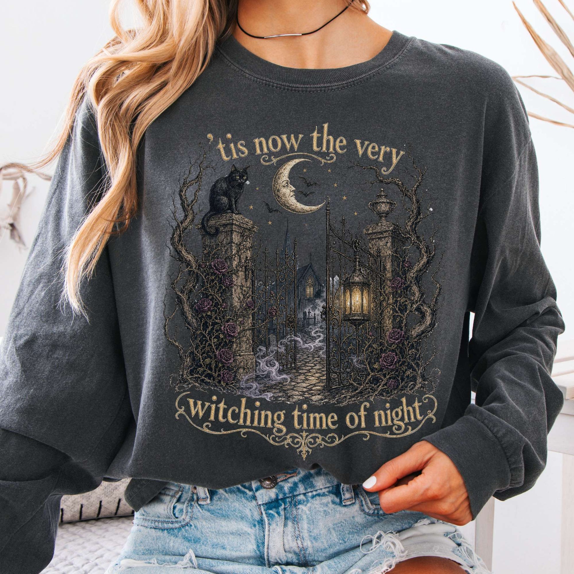 Long-sleeve Pepper / S 'Tis Now the Very Witching Time of Night Shakespeare Literary Long Sleeve The Mystic Eden