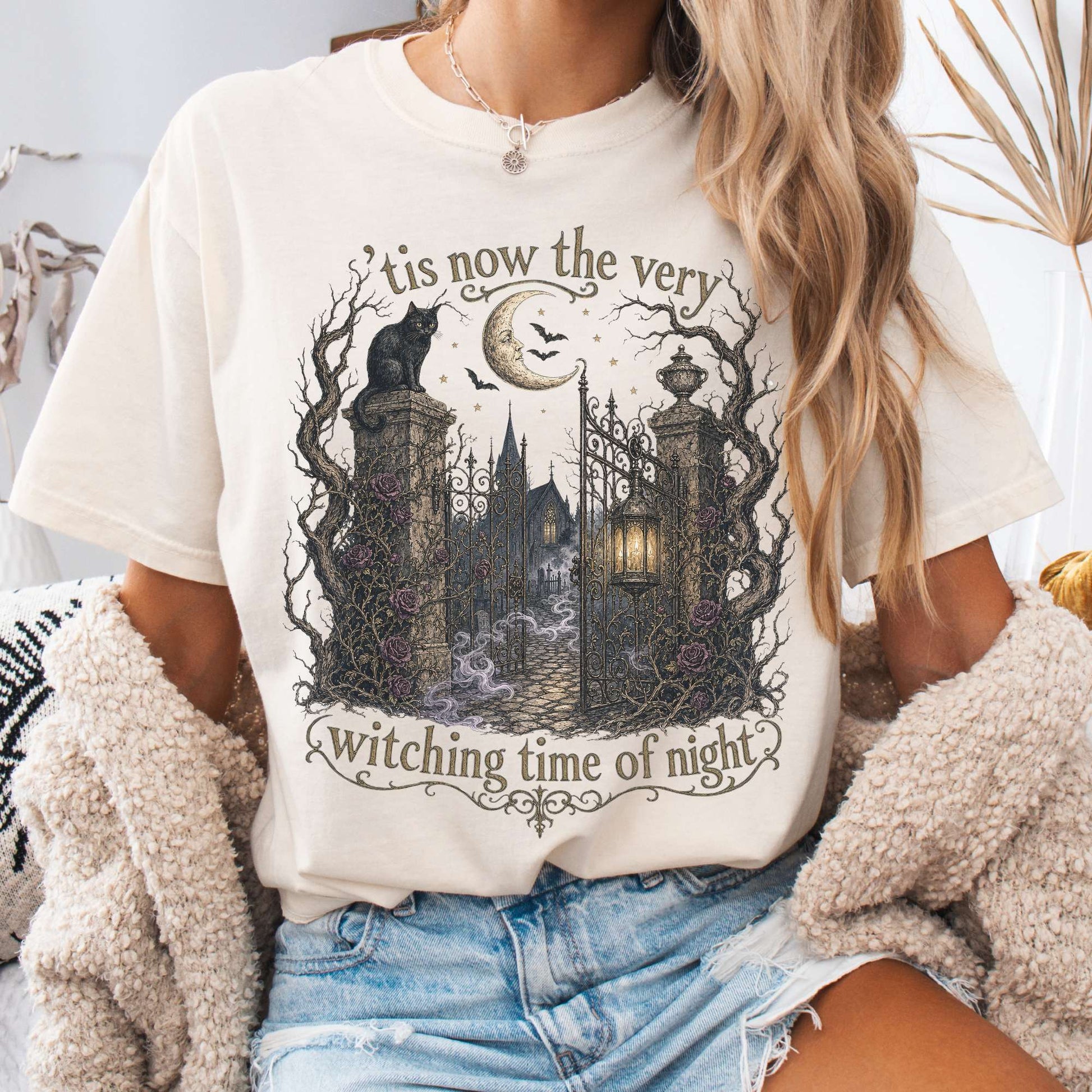T-Shirt Ivory / S 'Tis Now the Very Witching Time of Night Shakespeare Literary T-Shirt The Mystic Eden