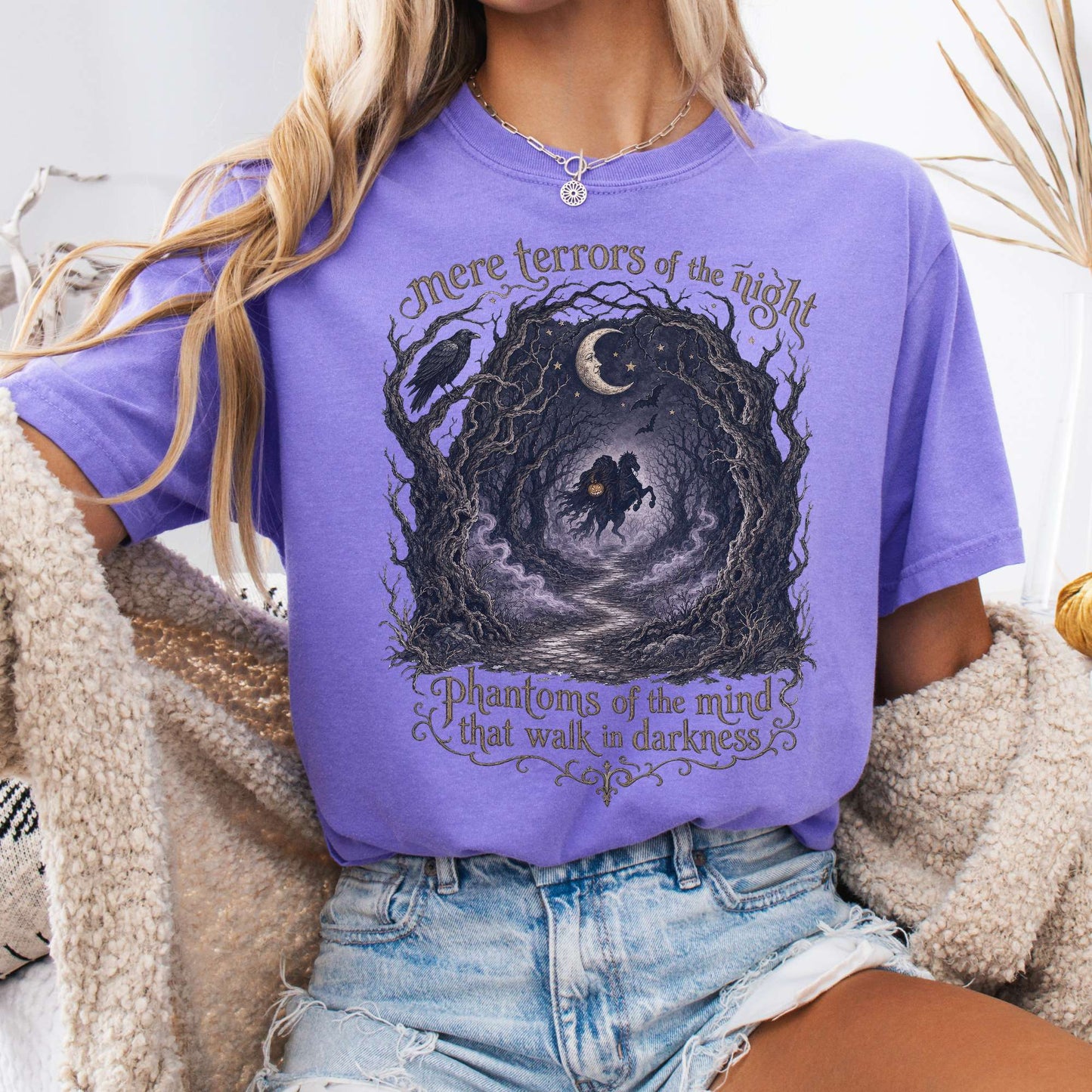 T-Shirt Violet / S Mere Terrors of the Night Sleepy Hollow Literary T-Shirt The Mystic Eden