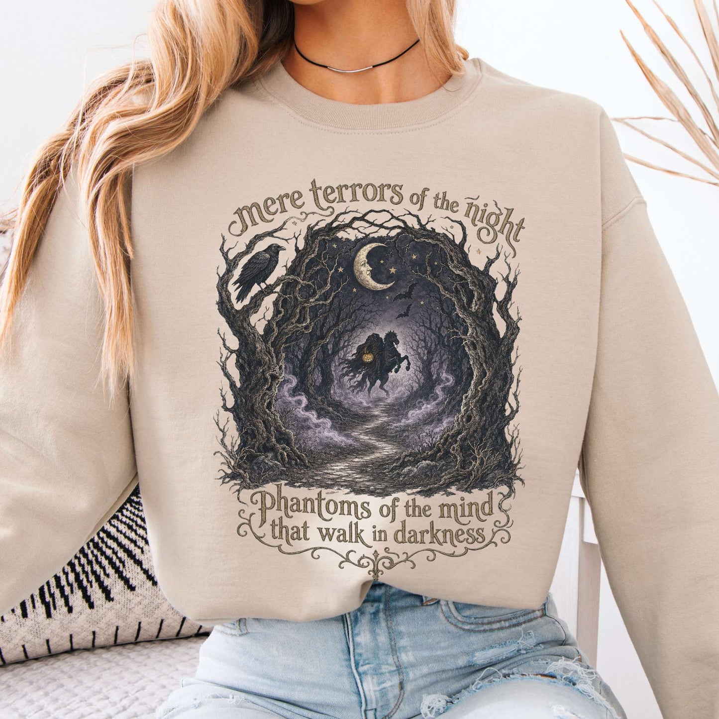 Sweatshirt Sand / S Mere Terrors of the Night Sleepy Hollow Literary Crewneck Sweatshirt The Mystic Eden